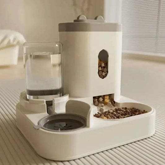 Distributeur automatique eau et croquettes pour chat - ChatMour